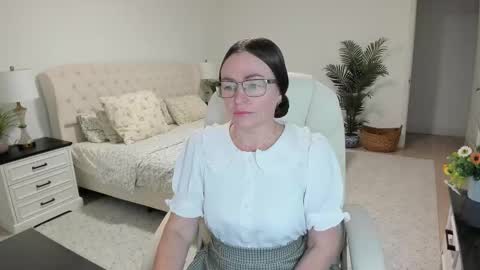 Ukrainian-woman online show from 03.05.26