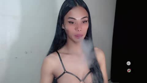 Snapshot of vikkylustfull chatting on 02.01.25 vikkylustfull online show from 02.01.25