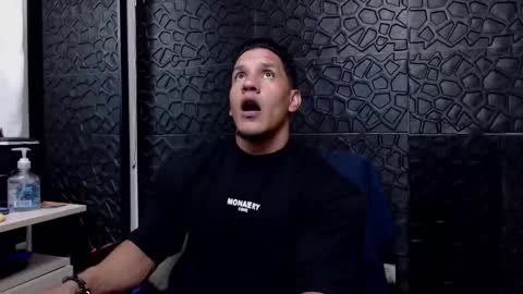 Viktor Herrera online show from 02.13.25