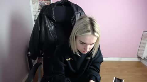 viktoria_lovely online show from 02.17.26