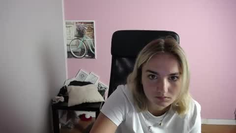 viktoria_lovely online show from 07.20.26