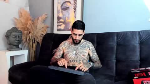 Vincent Sartori online show from 10.31.25