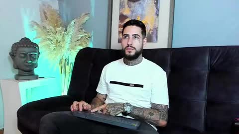 Vincent Sartori online show from 11.24.25