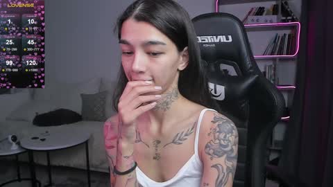 vinkitinkii online show from 01.22.25