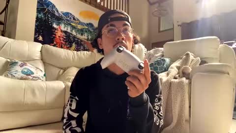 Snapshot of vinsmoke_sanji2020 chatting on 12.25.24 Sanji online show from 12.25.24