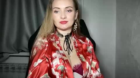 Funny  girl online show from 02.08.25