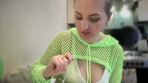 Funny  girl online show from 02.16.25