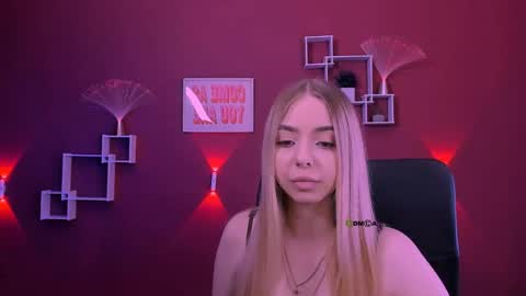 viola_sweet_ online show from 05.26.26