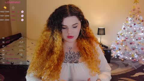 Snapshot of violawane chatting on 12.15.24 Viola online show from 12.15.24