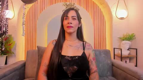 Violette online show from 03.04.26