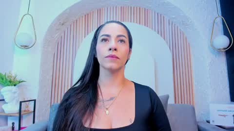 Violette online show from 04.02.26