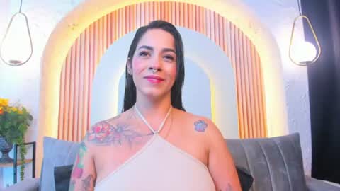Violette online show from 06.15.26