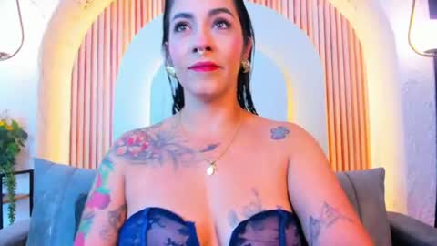 Violette online show from 06.20.26