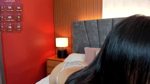 Snapshot of violet0333 chatting on 11.04.25 Violet online show from 11.04.25