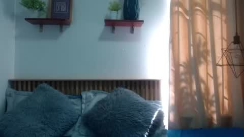 V I O L E T  online show from 07.28.26