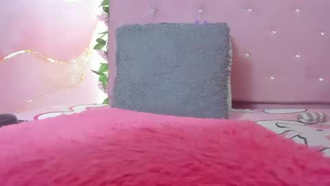 violet__taylor_ online show from 04.14.26