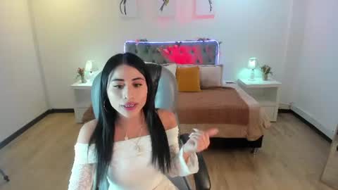 violet_anderson_ online show from 07.27.26