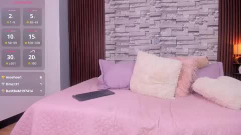 Violet online show from 11.23.25