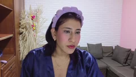 Snapshot of violet_rousse7 chatting on 05.28.26 violet_rousse7 online show from 05.28.26