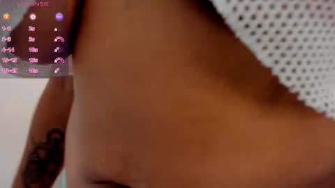 violet_roux online show from 09.27.25