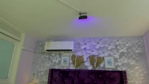 violeta_medina online show from 04.30.26