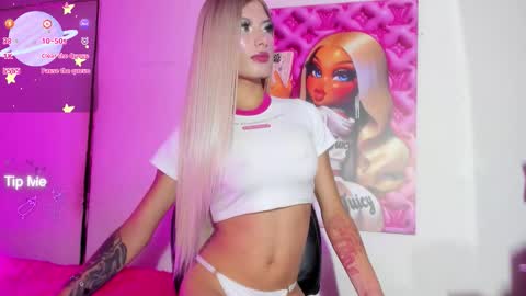 Snapshot of violeta_prince chatting on 11.24.25 Violeta Princess Please help me with your thumbs up its important online show from 11.24.25