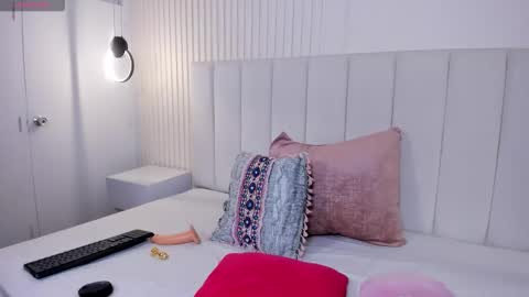 Violeta Rodriguez online show from 03.17.26