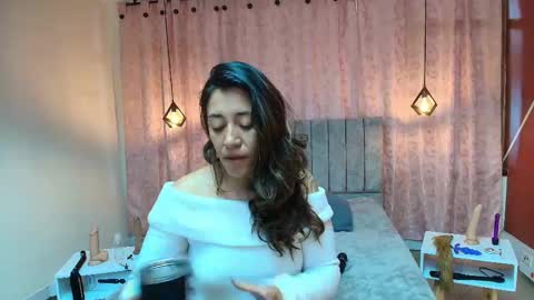 Snapshot of violetascott_ chatting on 09.19.25 VIOLETA online show from 09.19.25