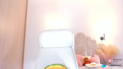 violeth___ online show from 01.16.25