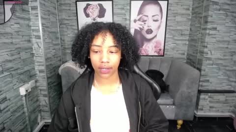 violeth_b online show from 09.18.25