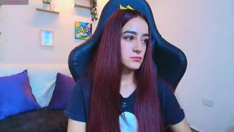 Snapshot of violeth_rosse_ chatting on 05.27.26 violeth_rosse_ online show from 05.27.26