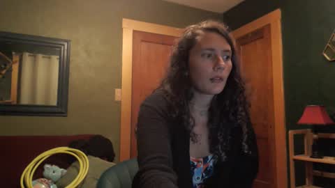 Violet Hooper online show from 02.17.26