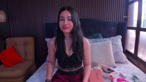 Violet Rousse online show from 10.23.25