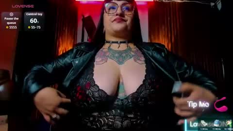 violett_8 online show from 07.15.26