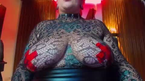 violett_8 online show from 07.22.26