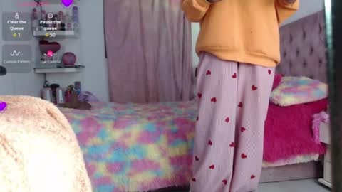 violett_brown9 online show from 06.29.26