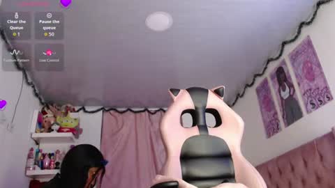 violett_brown9 online show from 07.05.26