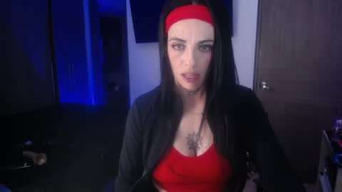 violett  Independent model online show from 07.28.26