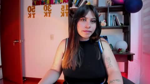 Snapshot of violett_red chatting on 06.03.26 Violeta online show from 06.03.26
