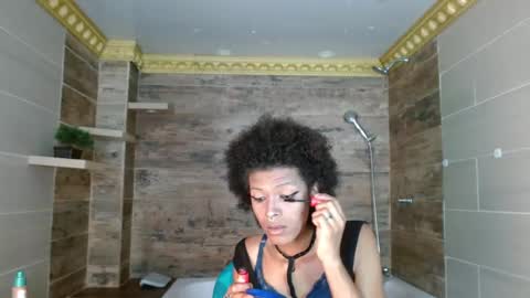 V I O L E T T E  online show from 02.21.26