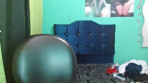 Snapshot of violetta_dreams chatting on 06.13.26 violetta_dreams online show from 06.13.26