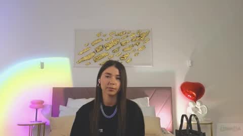 Snapshot of violetta_finch chatting on 02.17.26 violetta_finch online show from 02.17.26