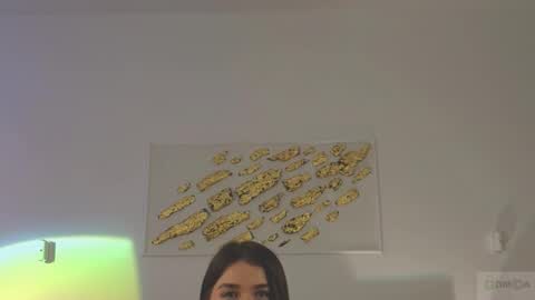 Snapshot of violetta_finch chatting on 02.22.26 violetta_finch online show from 02.22.26