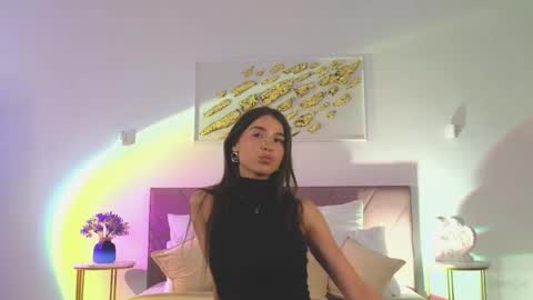 violetta_finch online show from 04.20.26