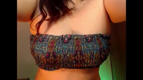 Snapshot of violettasexycam chatting on 12.12.24 violetafetish online show from 12.12.24