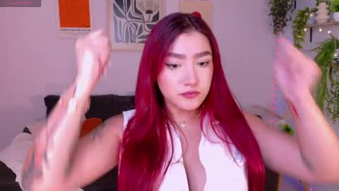Violett Castel online show from 04.23.26