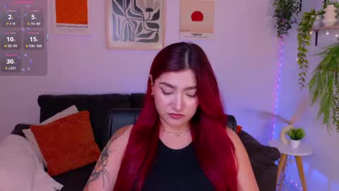 Violett Castel online show from 05.05.26