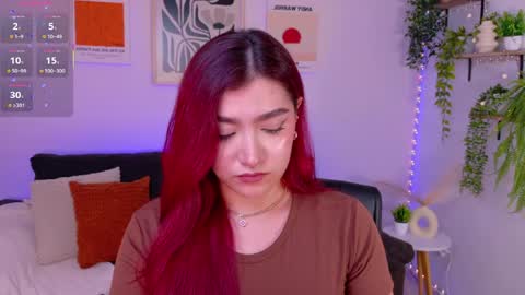Violett Castel online show from 05.09.26