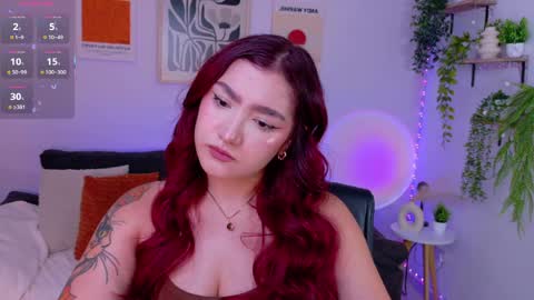 Violett Castel online show from 06.07.26