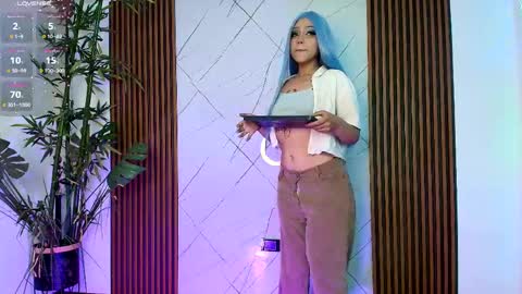 violettenoi online show from 05.17.26